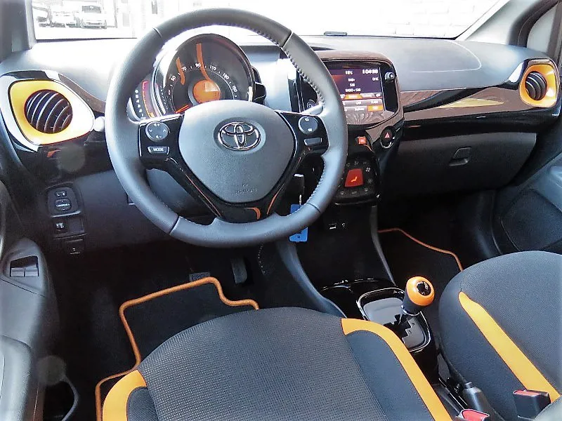Toyota Aygo Vvt-I Jbl Edition Tss £9,900 - Used Cars at Hilton