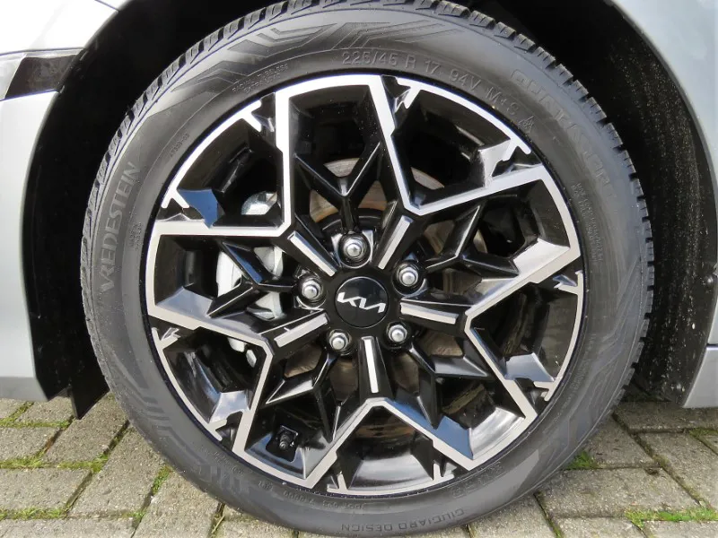 Kia ProCeed Type CD Facelift 1,6l T-GDI 150kW GT (204 hp) Wheels and Tyre  Packages