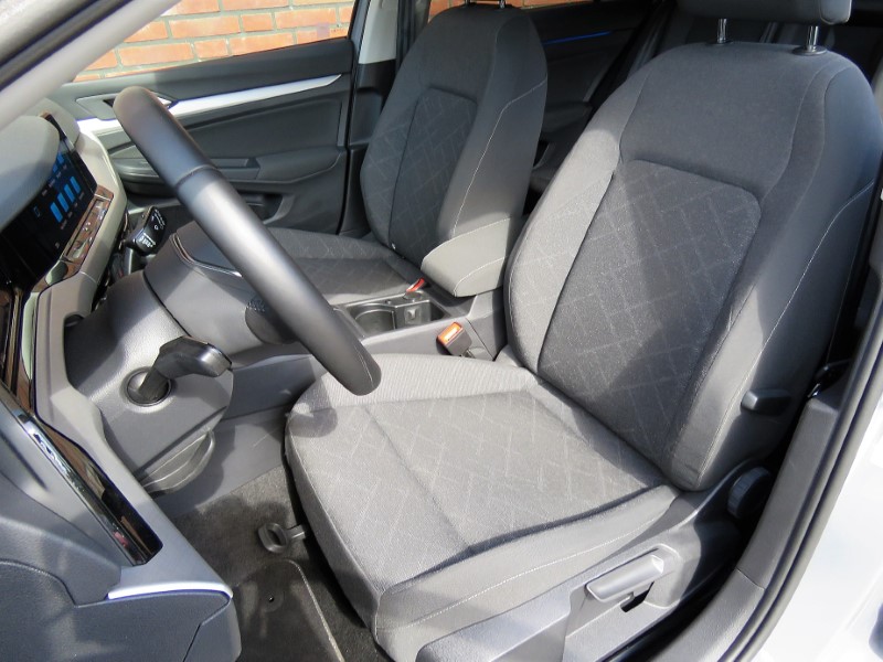 Volkswagen Golf 8 Variant