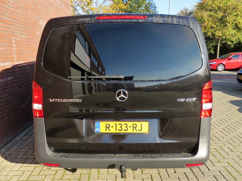 Mercedes-Benz Vito Tourer 9 seater