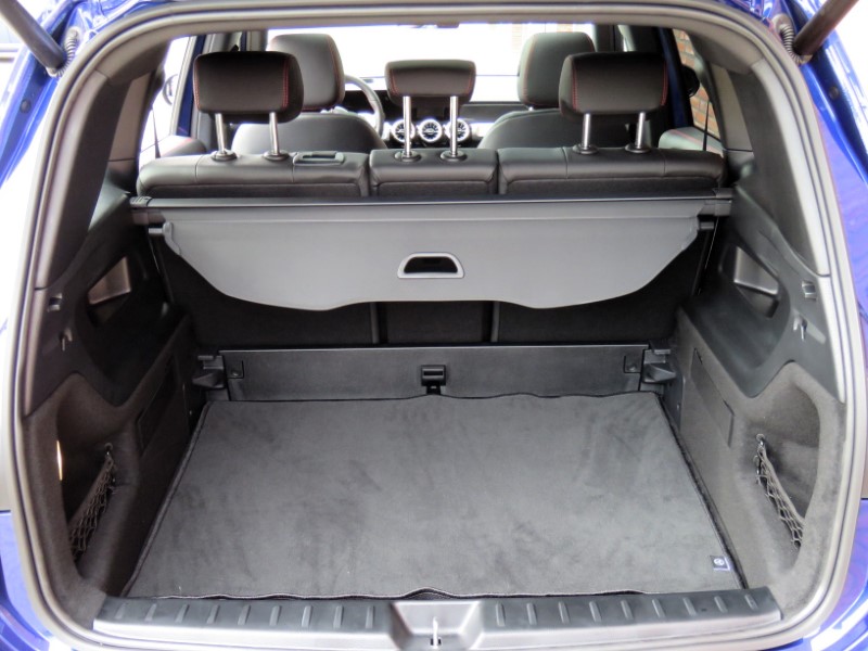 Mercedes-Benz GLB 200