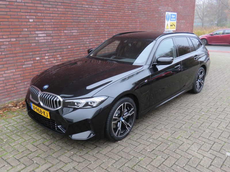 BMW 320e Touring