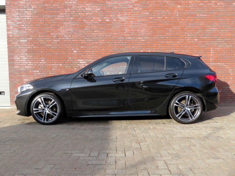 BMW 118i