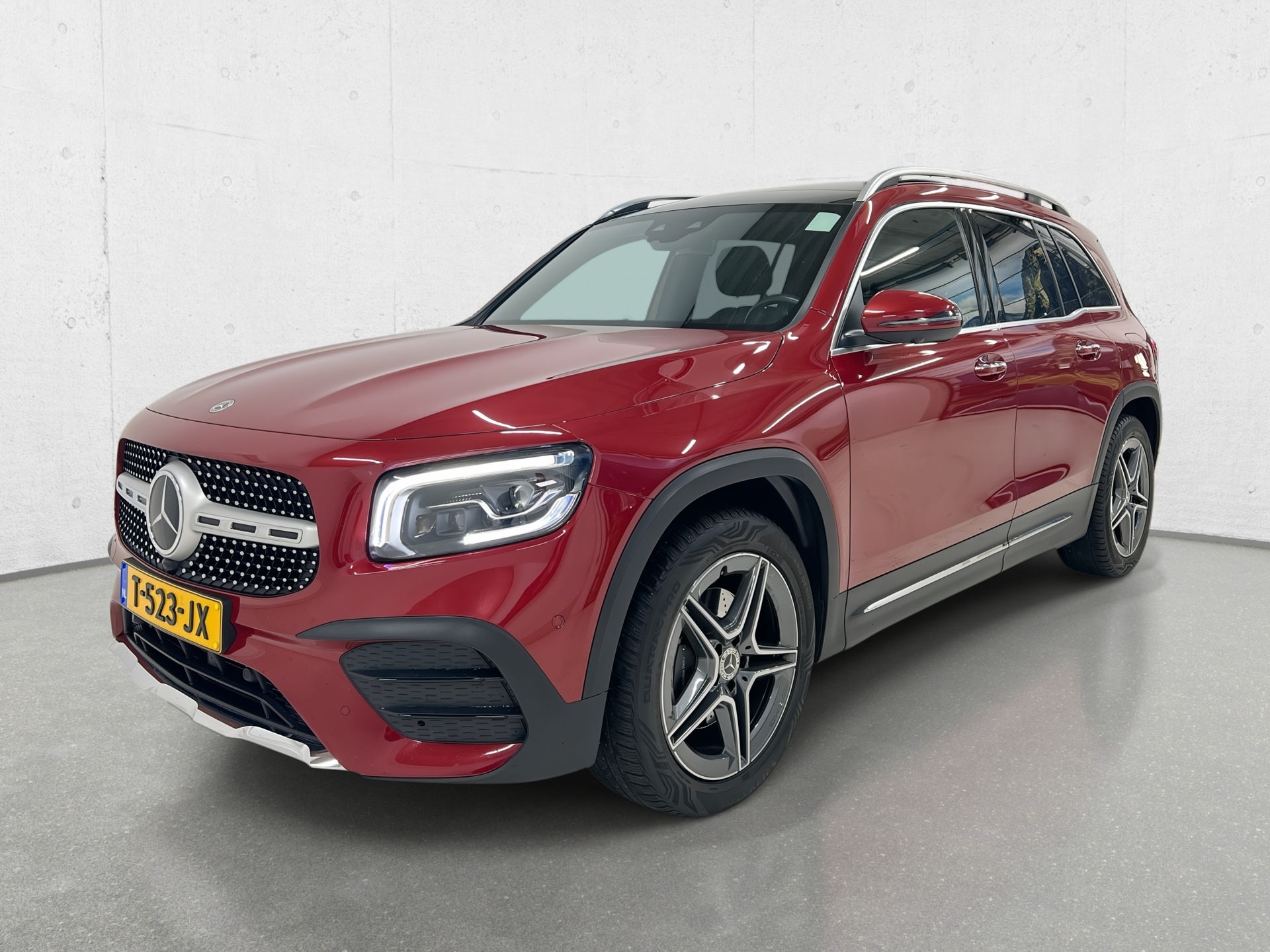 Mercedes-Benz GLB 200