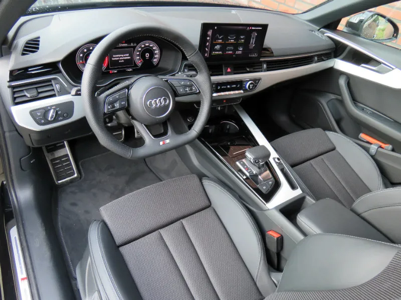 Audi A4 Saloon