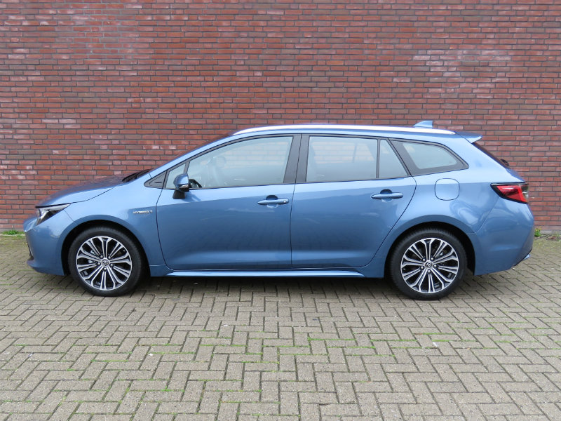 https://www.supershortlease.nl/media/6689/toyota-corolla-ts-first-blauw-xv455k-supershortlease-3-800x600.jpg