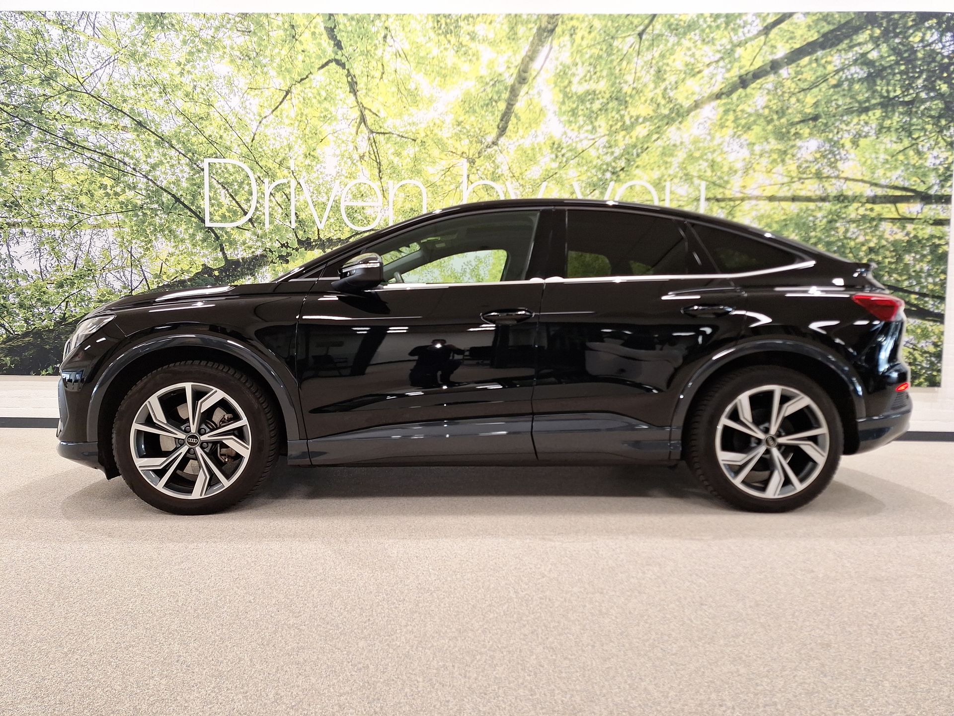 Audi Q4 Sportback e-tron