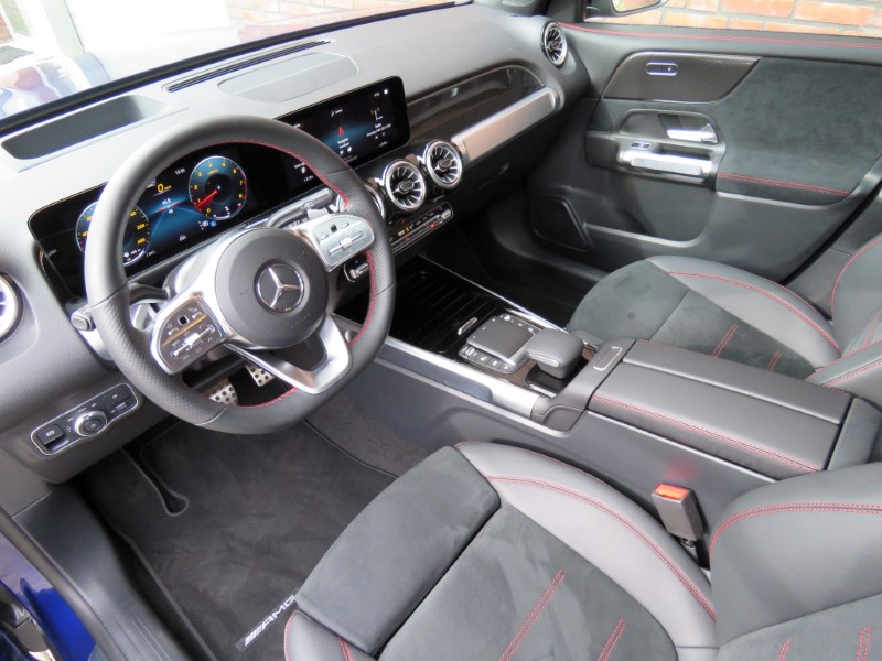 Mercedes-Benz GLB 200