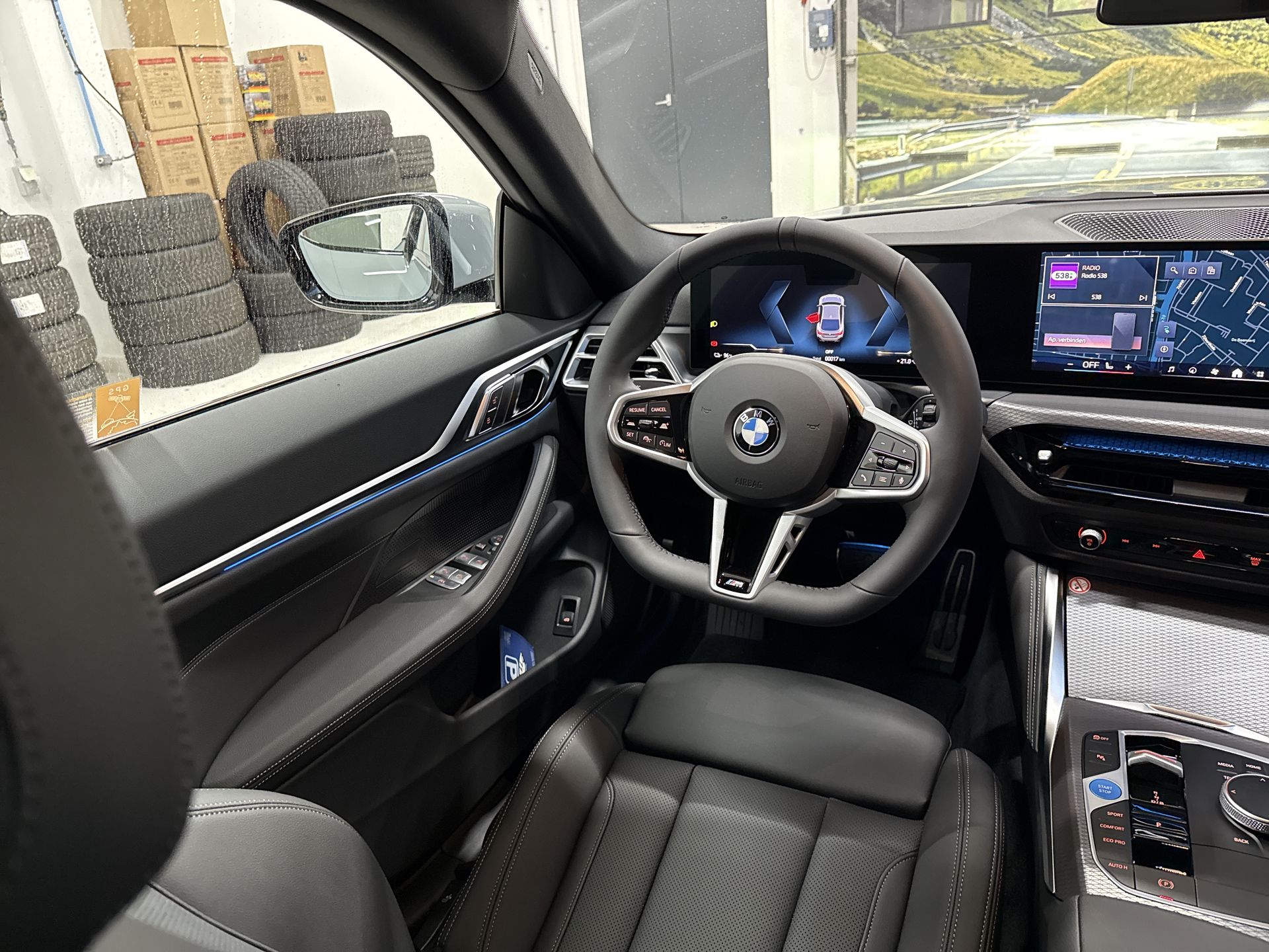 BMW i4
