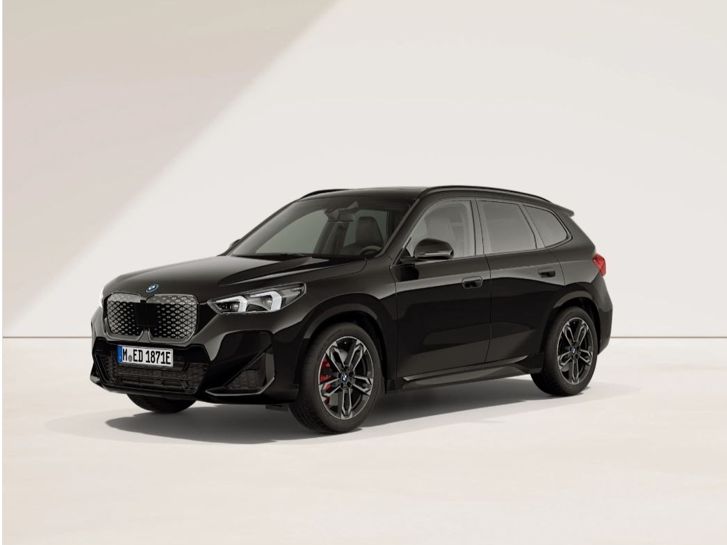 BMW iX1