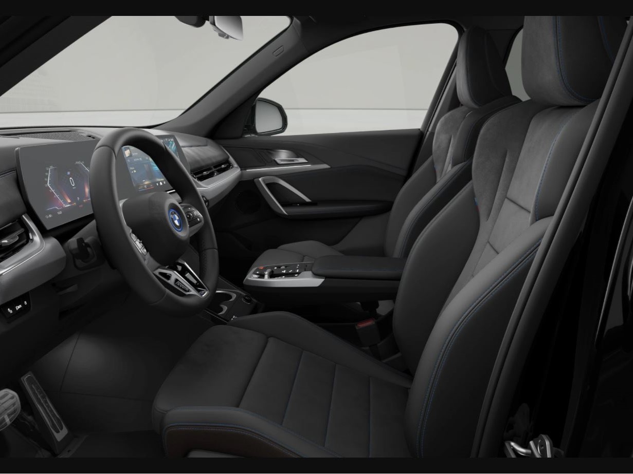 BMW iX1