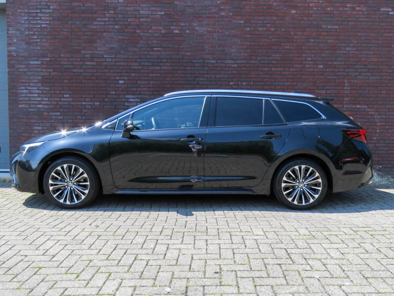 Toyota Corolla Touring Sports