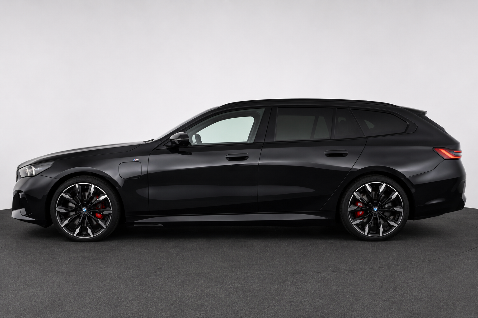 BMW i5 Touring