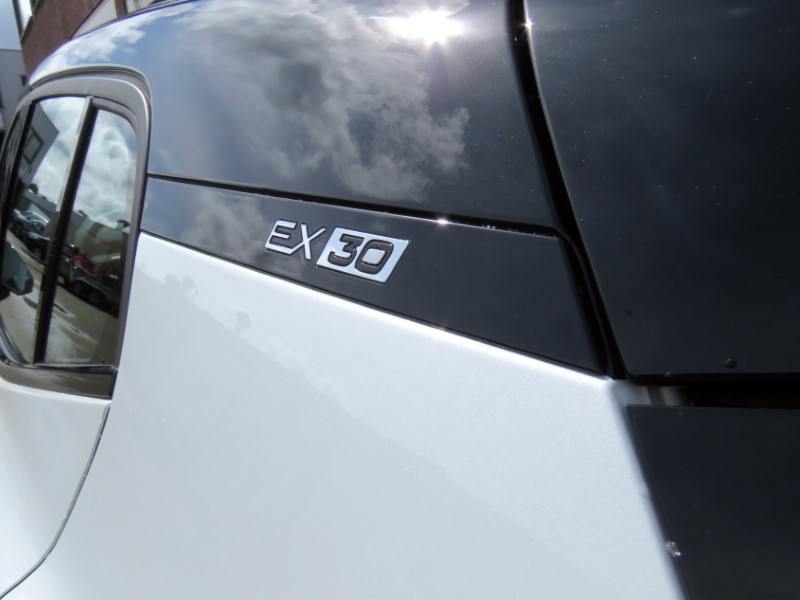 Volvo EX30