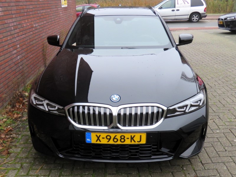 BMW 320e Touring