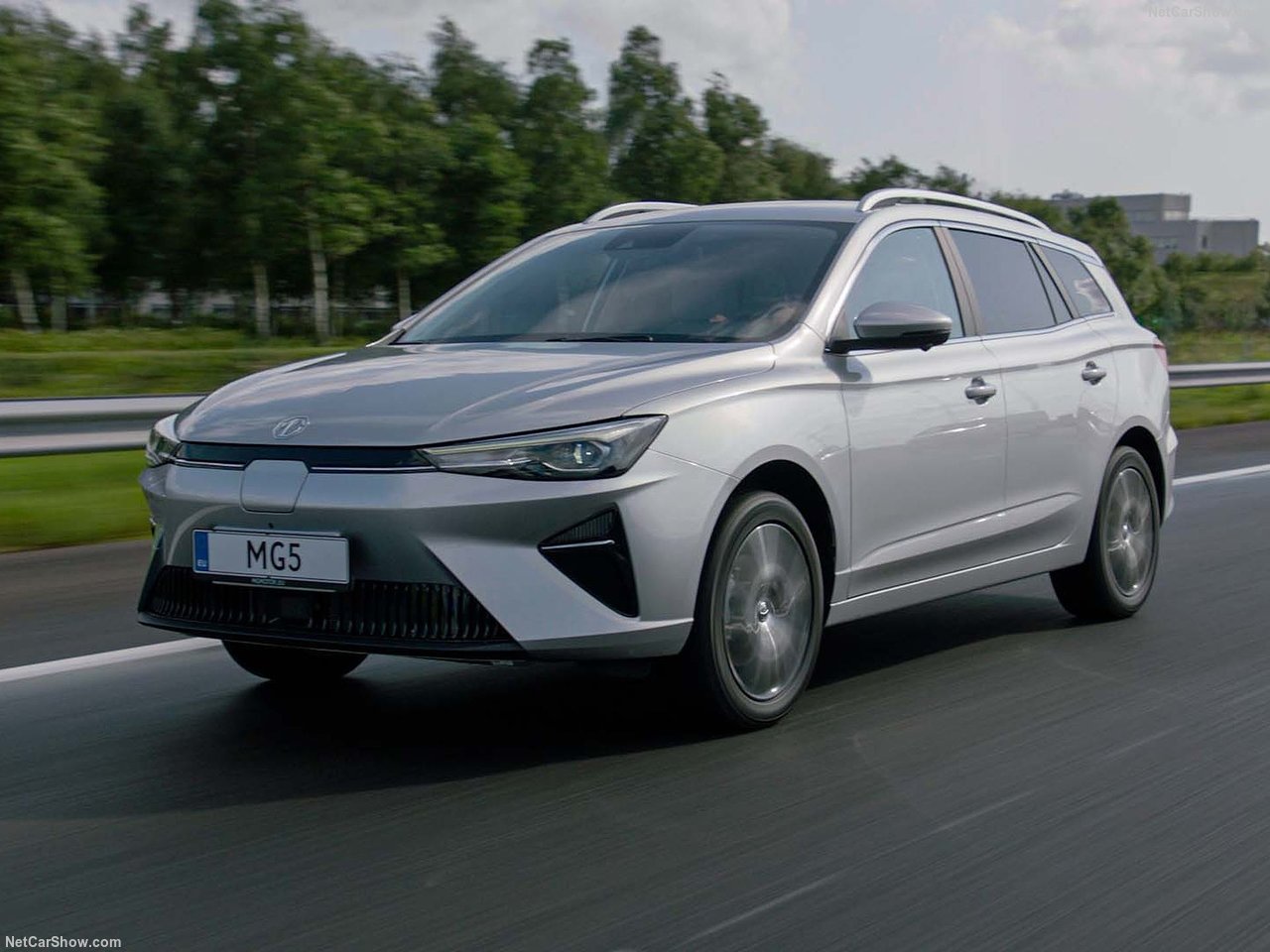 MG 5