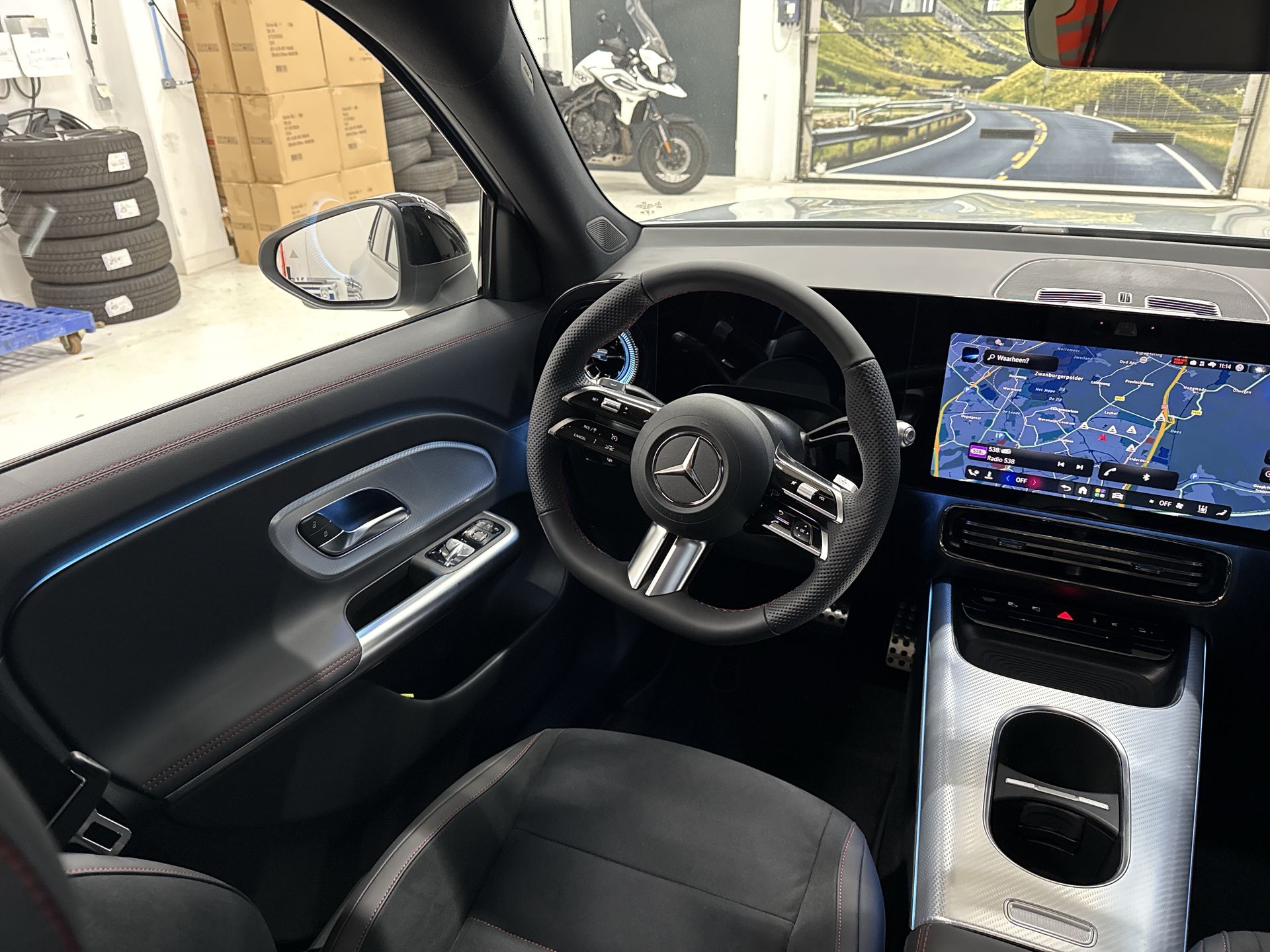 Mercedes-Benz GLB ev 250