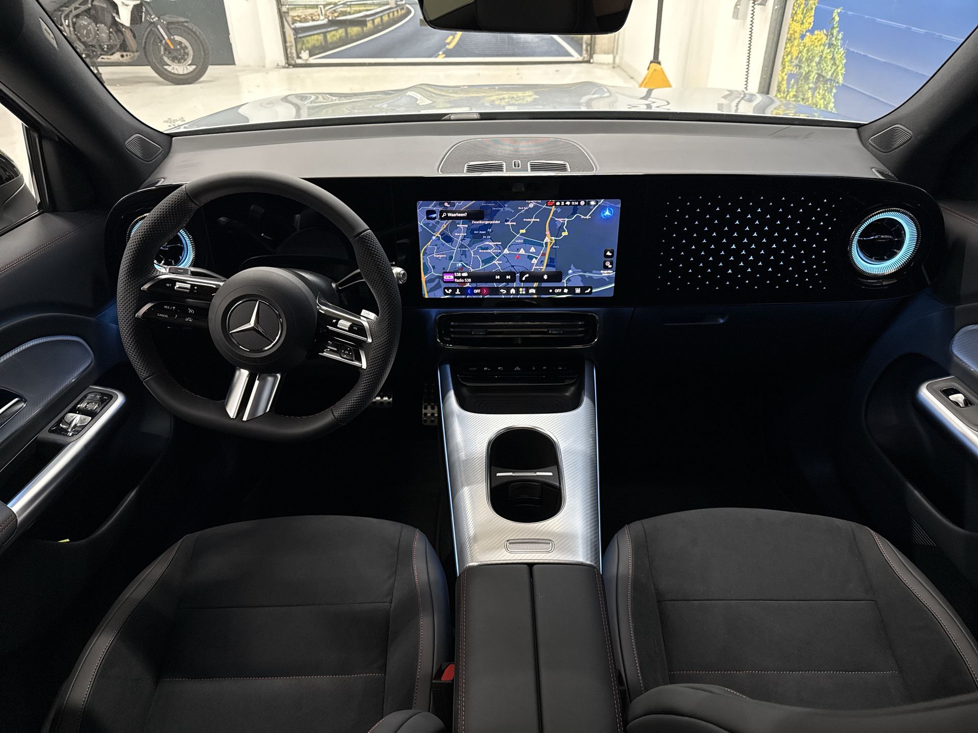 Mercedes-Benz GLB ev 250