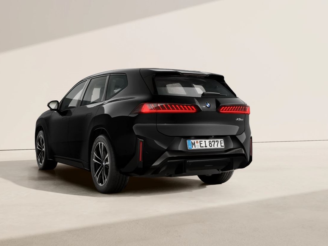 BMW iX3
